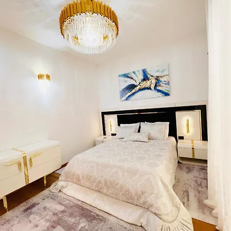 Casa Dea Luxury Daire *