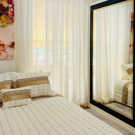 Casa Dea Luxury Daire *